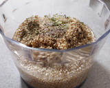 Foto del paso 5 de la receta: Pizza de queso y arándanos (masa de quinoa)