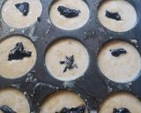 Foto del paso 3 de la receta: Muffins de pera y chocolate low carb