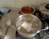 Foto del passaggio 3 della ricetta Pasta integrale con sugo al pomodoro e stracchino