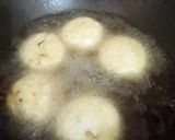 A picture of step 5 of Pizza bites.