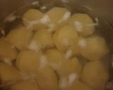 Foto del paso 3 de la receta: Lomo encebollado con cachelos
