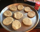 Foto del paso 5 de la receta: Galletitas sin manteca, ni huevo y súper esponjosas
