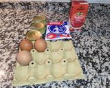 Foto del paso 1 de la receta Empanadillas de tomate, atún y huevo