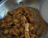 A picture of step 4 of Dhaba Style Mushroom Do Pyaza (Mushroom Onion Cream Curry).