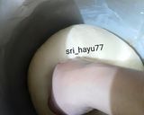 Foto langkah ke 4 dari resep Donat Empuk Lembut.