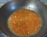 Foto langkah ke 3 dari resep Tumis wortel siram telor.
