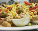 Foto del paso 1 de la receta: Huevos rellenos con salsa rosa