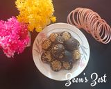 A picture of step 4 of Black Sesame Laddoos.