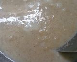 A picture of step 4 of Rava banana halwa.