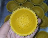 Foto langkah ke 6 dari resep Kulit Pie Tanpa Telur.