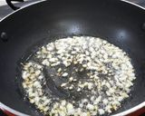 A picture of step 5 of Garlic Chilli Paneer.