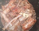 Parázson szelídített szarvaspörkölt 🫎🍷🫎🍷 recept fázis 3 fotója