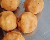 A picture of step 1 of પનીર આલુ પરોઠા.