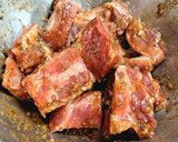รูปขั้นตอนการทำที่ 2 ของ ซี่โครงหมูตุ๋นทอด