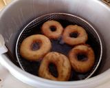 A picture of step 8 of Doughnuts.