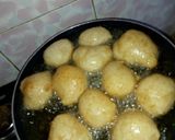 A picture of step 4 of Puff puff/fanke.