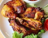 Foto langkah ke 3 dari resep Ayam panggang bumbu kuning.