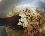 A picture of step 6 of Cream of Mushroom.