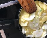 Foto del paso 1 de la receta: Tortilla de patatas con cebolla