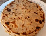 A picture of step 3 of Saffon stuff vedmi (puran poli).