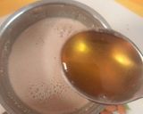 A picture of step 5 of Biscuit shake.