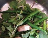 A picture of step 1 of Mint ginger sauce.