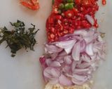 Foto langkah ke 1 dari resep Tuna Sambal tumis.