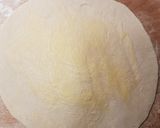 A picture of step 4 of Chicken cheese paratha.