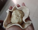 A picture of step 2 of Khoya sweet chapati.
