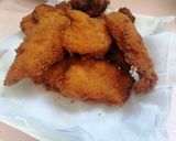 Foto del paso 4 de la receta: Trocitos de pollo rebozados con queso crema y ajo y perejil