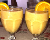 Foto del paso 3 de la receta: Smoothies de durazno, bananas con jugo de naranja 🍊