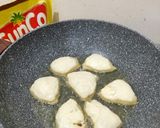 Foto langkah ke 6 dari resep Martabak Madura.