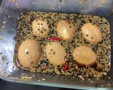 A picture of step 3 of Korean Style Marinated Eggs (Mayak Gyeran).