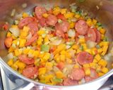 Foto del paso 2 de la receta: Sopa de papas chascadas con costillas y chorizo