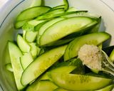 Hình bước làm 2 của món Dưa chuột nộm🥒🥒
