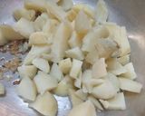 A picture of step 3 of Falahari aloo.