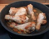 Foto del paso 2 de la receta Garbanzos y muslos de pollo