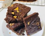 A picture of step 7 of Eggless Walnut Brownie Cake.