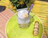 A picture of step 3 of Banana Milkshake.