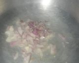 A picture of step 1 of Lemon coriander soup.