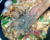 A picture of step 7 of Mushroom taka tak.