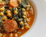 Foto del paso 9 de la receta: Garbanzos estofados con chorizo y espinacas