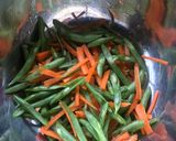 Foto langkah ke 1 dari resep Tumis Buncis Wortel Ala Holycows!.