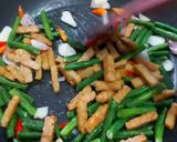 Foto langkah ke 2 dari resep Tumis Kacang Panjang + Tempe Kecap.