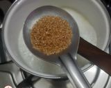 A picture of step 2 of Strawberry Broken wheat Pudding.