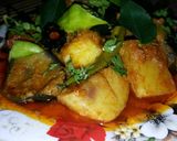 A picture of step 7 of Aloo Baingan.