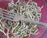 Foto del paso 1 de la receta: Masa brick rellena de gulas