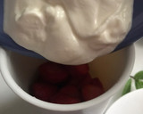 Foto del paso 2 de la receta: Batido de fresas, sin azúcar!!