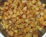 Foto langkah ke 3 dari resep Sambal goreng kentang ati pete.