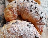 صورة لخطوة 4 من وصفة بريوش على شكل كرواسون🥐☕